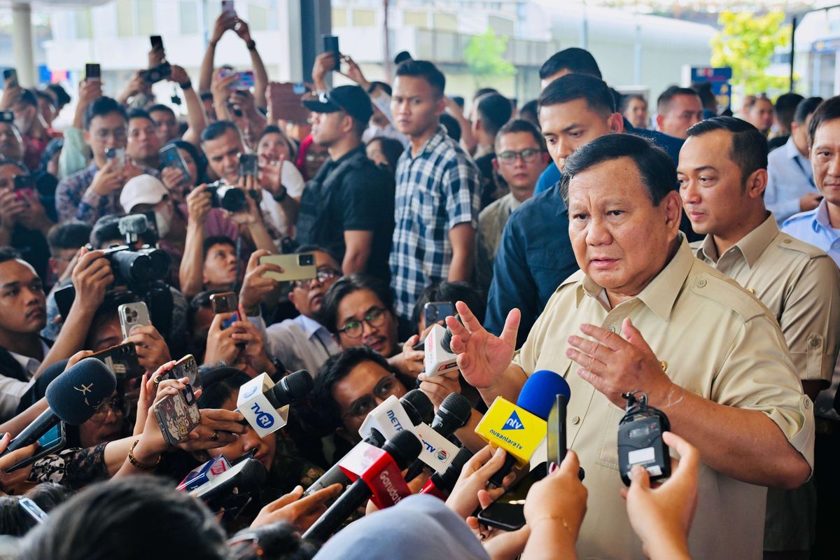 Prabowo, Jokowi, Presiden Prabowo, Pabrik Lotte Chemical di Cilegon, Pabrik Lotte, Ini Alasan Prabowo Minta Jokowi Hadir di Peresmian Pabrik Lotte