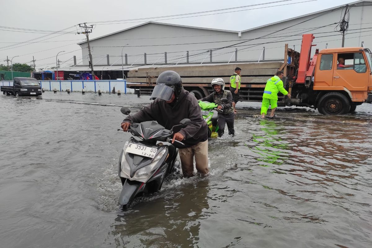 Servis CVT, Banjir Jakarta, CVT motor matik, Wahyu Budhi, Hati-Hati! CVT Motor Matik Selip Akibat Terobos Banjir