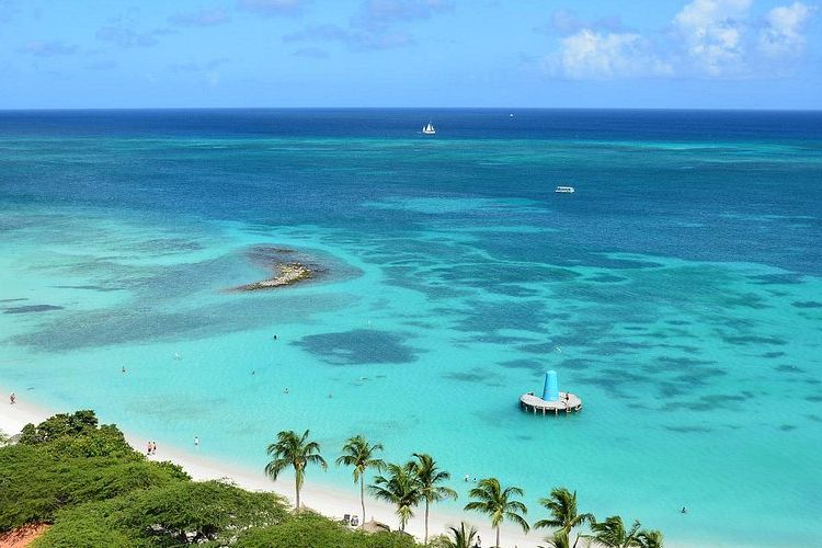 pantai terindah di dunia, pantai terindah, Pantai Kelingking, Pantai Terindah di Dunia 2026 Salah Satunya Ada di Indonesia, Pantai Apa?, Pantai Kelingking, Indonesia, Banana Beach, Thailand, Isla Pasion, Meksiko, Elafonissi Beach, Yunani, Balos Lagoon, Yunani, Eagle Beach, Aruba, Praia da Falésia, Portugal