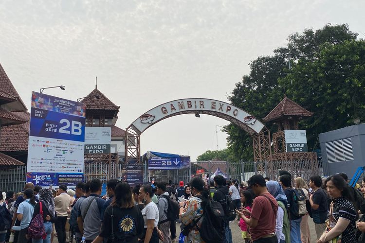 Jakarta, tiket PRJ 2025, Pekan Raya Jakarta, pekan raya jakarta 2025, jadwal konser prj 2025, beli tiket prj 2025, tiket pekan raya jakarta 2025, Harga Tiket PRJ 2025, Cara Beli, Jam Buka, dan Jadwal Konser Hari Ini, Harga tiket PRJ 2025, Jam operasional PRJ 2025, Cara membeli tiket PRJ 2025, Jadwal konser musisi di PRJ 2025, Sejarah Pekan Raya Jakarta 