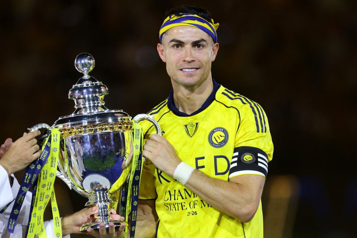 Al Nassr, Cristiano Ronaldo, Liga Arab Saudi, Trofi juara Liga Arab, Reaksi Ronaldo Usai Raih Gelar Perdana Liga Arab Saudi Bersama Al Nassr