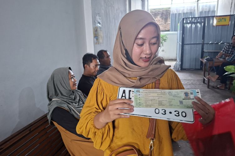 lane hogger, jalan tol, Kelebihan dan Kekurangan, VinFast VF 3, Balik Nama Kendaraan, Suzuki Ignis, Harga LSUV, Curhat Pemilik VinFast VF 3, Suzuki Ignis Bekas