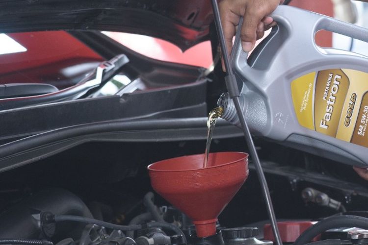 ganti oli mesin, Power Steering, Honda 0 Alpha, Lexus, Toyota, Mobil Mewah, Royal Enfield Guerrilla 450 Apex, Power Steering Cepat Rusak, Ganti Oli Mesin