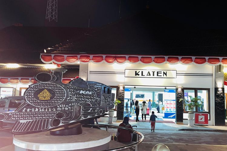 yogyakarta, Minggu, Stasiun Tugu, Stasiun Solo Balapan, 1 November, jadwal KRL Jogja Solo, stasiun klaten, 2 November 2025, jadwal KRL Jogja Sabtu, Jadwal KRL Jogja-Solo 1-2 November 2025, Kereta Terakhir dari Klaten Jam Berapa?, Keberangkatan dari Stasiun Yogyakarta (YK), Keberangkatan dari Stasiun Lempuyangan (LPN), Keberangkatan dari Stasiun Maguwo (MGW), Keberangkatan dari Stasiun Brambanan (BBN), Keberangkatan dari Stasiun Srowot (SWT), Keberangkatan dari Stasiun Klaten (KT), Keberangkatan dari Stasiun Ceper (CE), Keberangkatan dari Stasiun Delanggu (DL), Keberangkatan dari Stasiun Gawok (GW), Keberangkatan dari Stasiun Purwosari (PWS), Keberangkatan dari Stasiun Solo Balapan (SLO), Keberangkatan dari Stasiun Solo Jebres (SK), Keberangkatan dari Stasiun Palur ke arah Yogyakarta