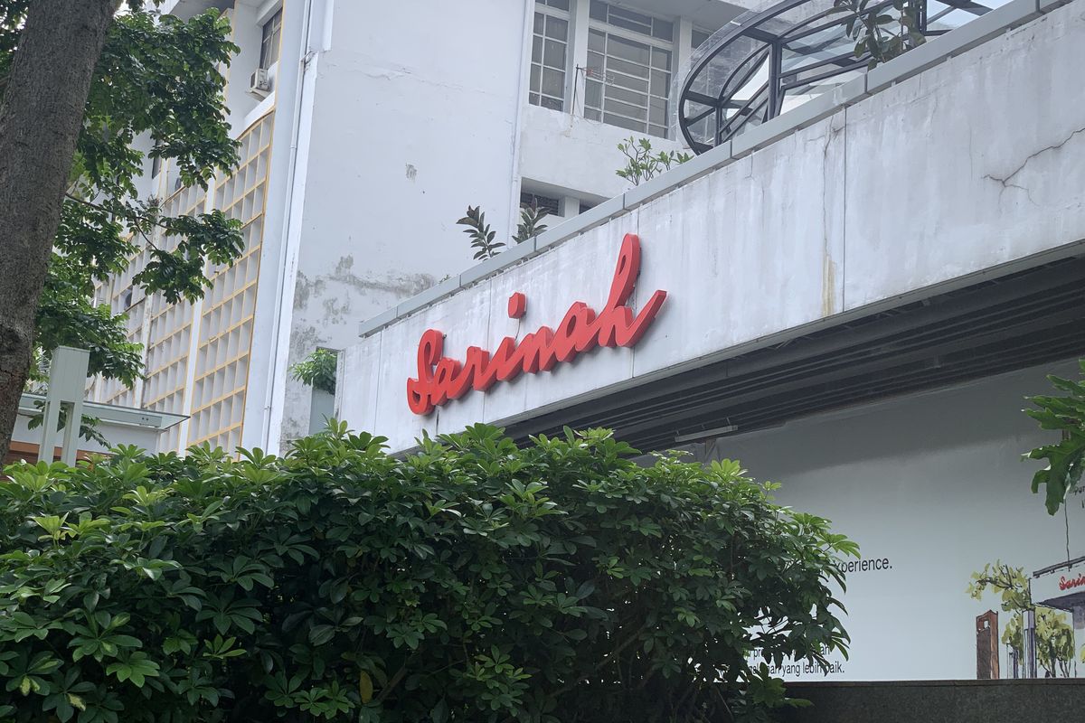 Sejarah Sarinah Jakarta, Mal Pertama di Indonesia Gagasan Soekarno, Asal-usul nama Sarinah, Renovasi Sarinah, Dibangun dari dana pemerintah Jepang, Apa saja isi Sarinah?