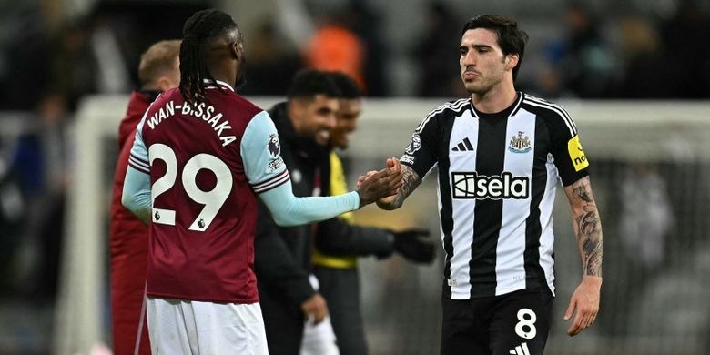 Manchester United, Liga Inggris, Premier League, Man United, paul scholes, Newcastle, Declan Rice, Sandro Tonali, Legenda Man United Sebut Sandro Tonali Gelandang Terbaik Liga Inggris
