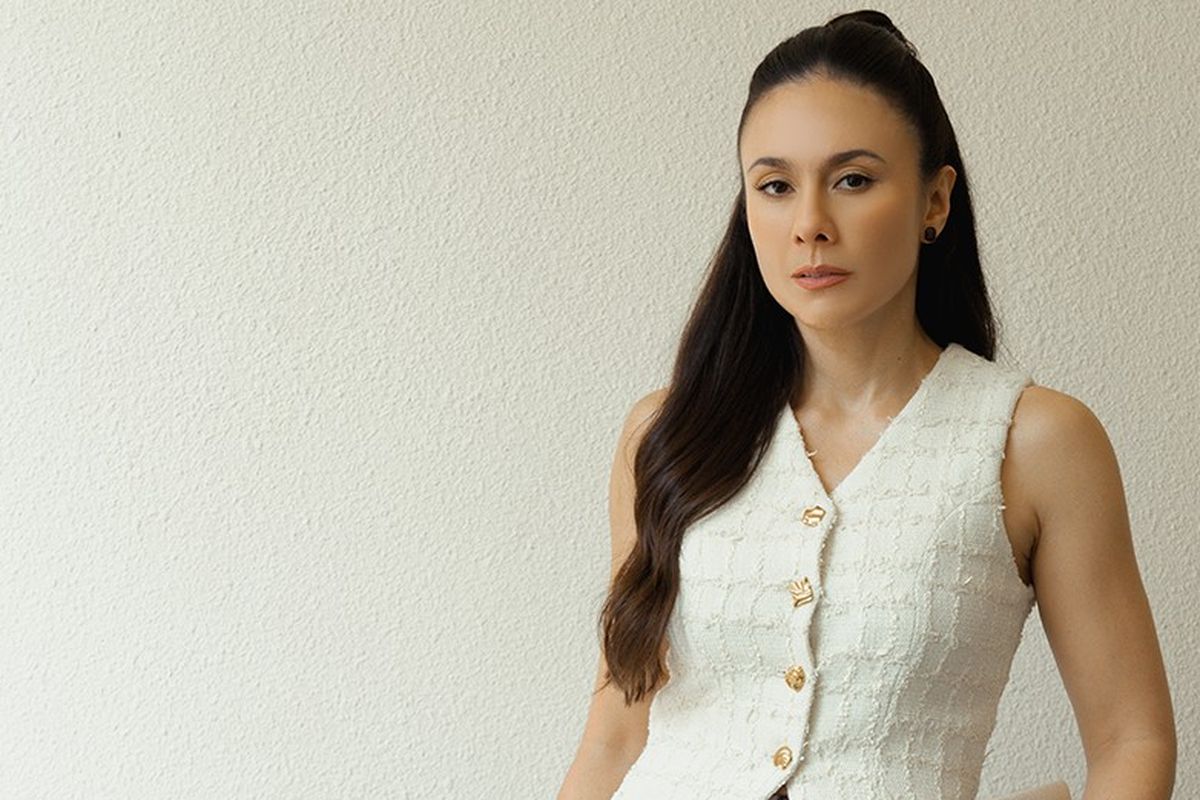 Wulan Guritno, Gaya Elegan Wulan Guritno Jadi Inspirasi Brand Fashion Mississippi