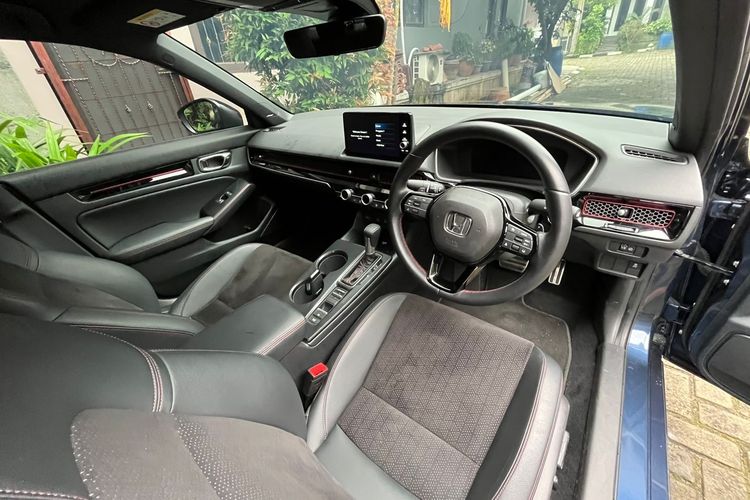 Civic RS e:HEV, Honda Civic RS HEV, pajak honda civic hybrid, pajak civic hybrid, Test Drive Civic Hybrid, Hitung Pajak Tahunan Honda Civic RS e:HEV 2025