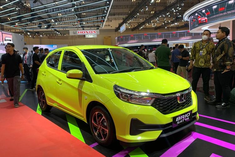 tren penurunan, pasar LCGC, Daihatsu Sigra, Penjualan Mobil, Pasar LCGC, Penjualan LCGC Turun 28,7% di Paruh Pertama 2025