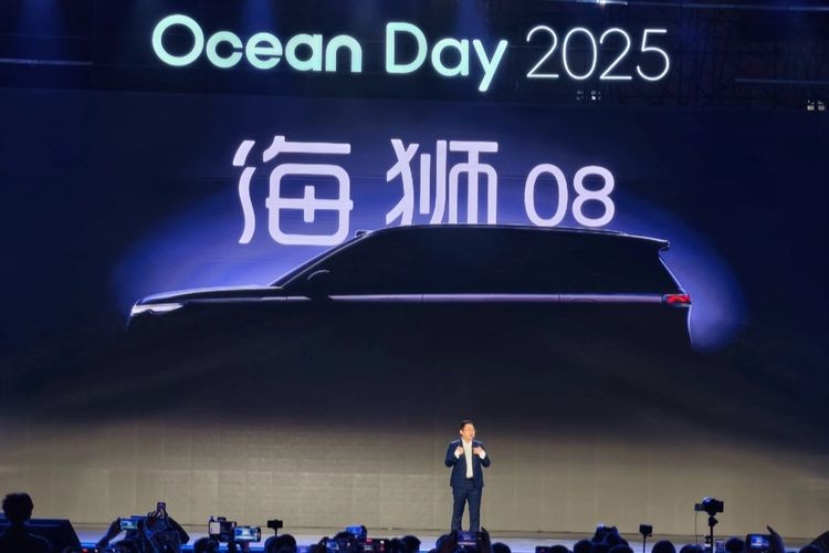 mobil, BYD Pamer Teaser Mobil Baru, Ada Sedan dan SUV