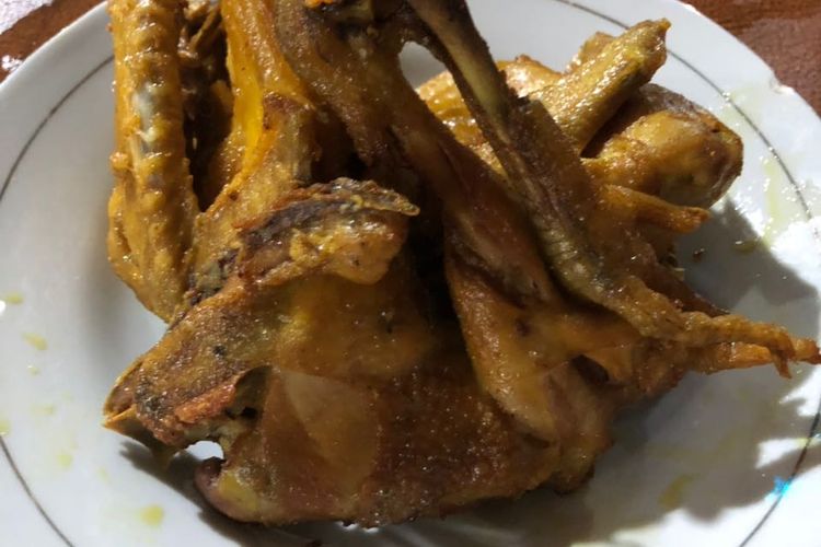 Warung ayam goreng di Solo, warung ayam goreng di Solo, Warung ayam goreng halal di Solo, warung ayam goreng halal di Solo, warung ayam goreng di solo, warung ayam goreng di solo legendaris, warung ayam goreng di solo halal, warung ayam goreng halal di solo, warung ayam goreng kremes di solo, tempat makan ayam goreng di solo, 6 Warung Ayam Goreng Halal di Solo, Ada yang Berdiri Sejak 1968, 1. Ayam Goreng Wijaya, 2. Ayam Goreng Abrar , 3. Ayam Goreng Mbah Karto, 4. Ayam Goreng Kremes Maestro, 5. Ayam Goreng Kremes Mbah Sri, 6. Ayam Goreng Kampung Mbak Dewi
