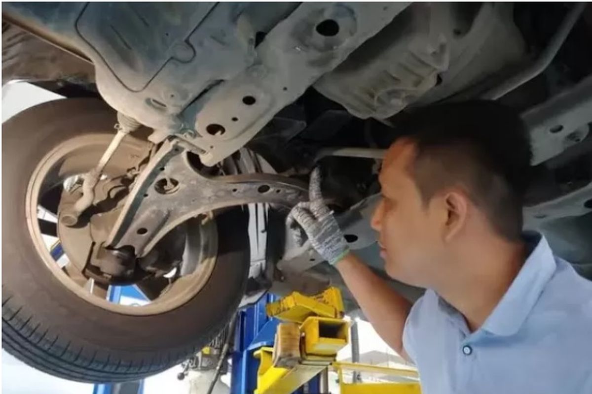 Shockbreaker, shockbreaker, Mobil, mobil, nyaman, Perawatan, Waktu Ideal Periksa Shockbreaker Mobil Agar Tetap Nyaman