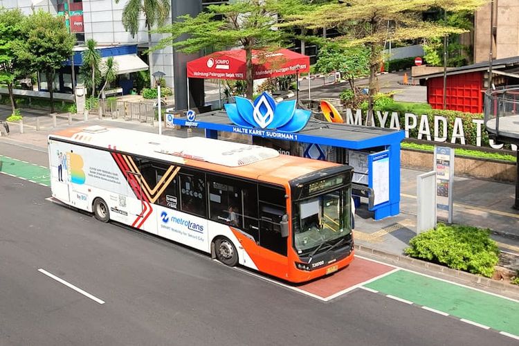 Transjakarta, angkutan kota, kendaraan bermotor, Indonesia Vs China, Nonton Timnas Indonesia vs China, Ini Rute Transjakarta ke GBK
