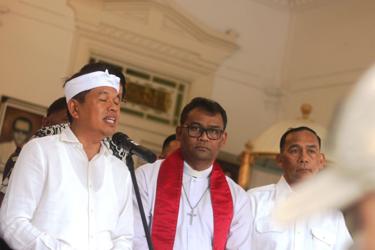 Dedi Mulyadi, gubernur jawa barat, cirebon, TPA Kopi Luhur, Warga Cirebon Minta Dedi Mulyadi Turun Tangan, Cek TPA Kopi Luhur Cemari Sumur
