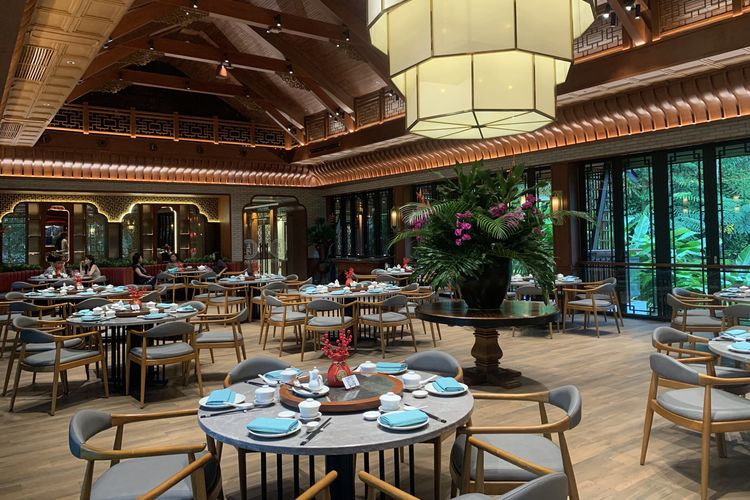 Libur Akhir Tahun, Cek Deretan Promo Natal dan Tahun Baru di Hotel Puncak hingga Bandung, 1. Pullman Ciawi Vimala Hills Resort Spa &amp; Convention, 2. Grand Aston Puncak Hotel &amp; Resort, 3. Mercure Garut City Center, 4. Mercure Bandung City Centre, 5. Hilton Bandung