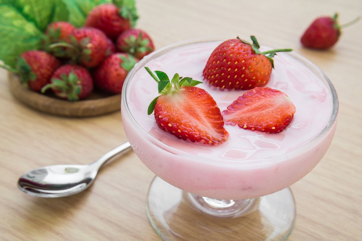 buah, susu, Buah, Susu, yogurt, campuran susu dan buah, susu campuran buah, campuran buah dan susu, manfaat susu dicampur buah, Manfaat Campuran Buah dan Susu, Sehatkan Pencernaan dan Cegah Penyakit Jantung