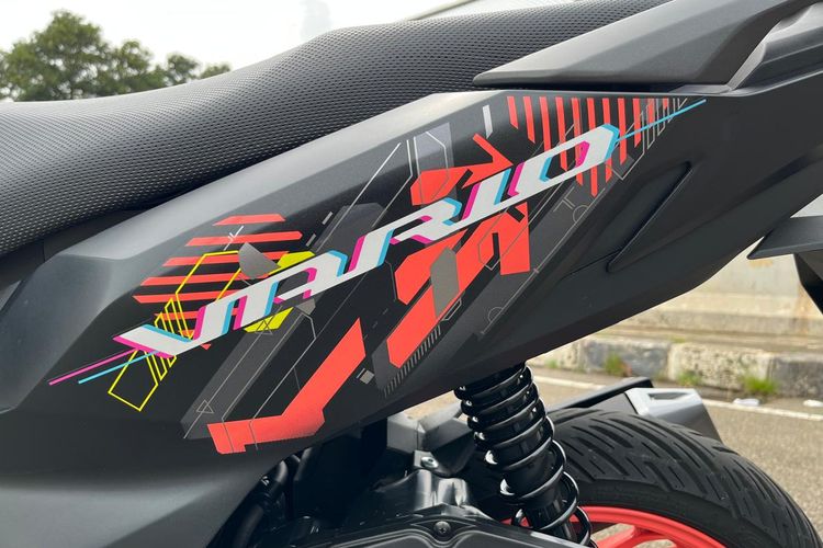 Vario 125 Street, Bahas Fitur Honda Vario 125 Street, Sederhana tapi Masih Relevan