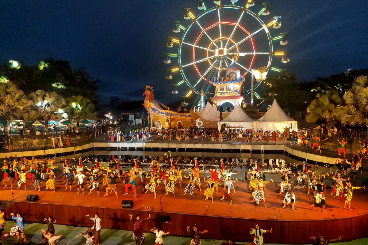 Saloka Fest 2023, saloka fest 2025, Tarian Prajuritan Massal Hebohkan Pengunjung Saloka Fest 2025
