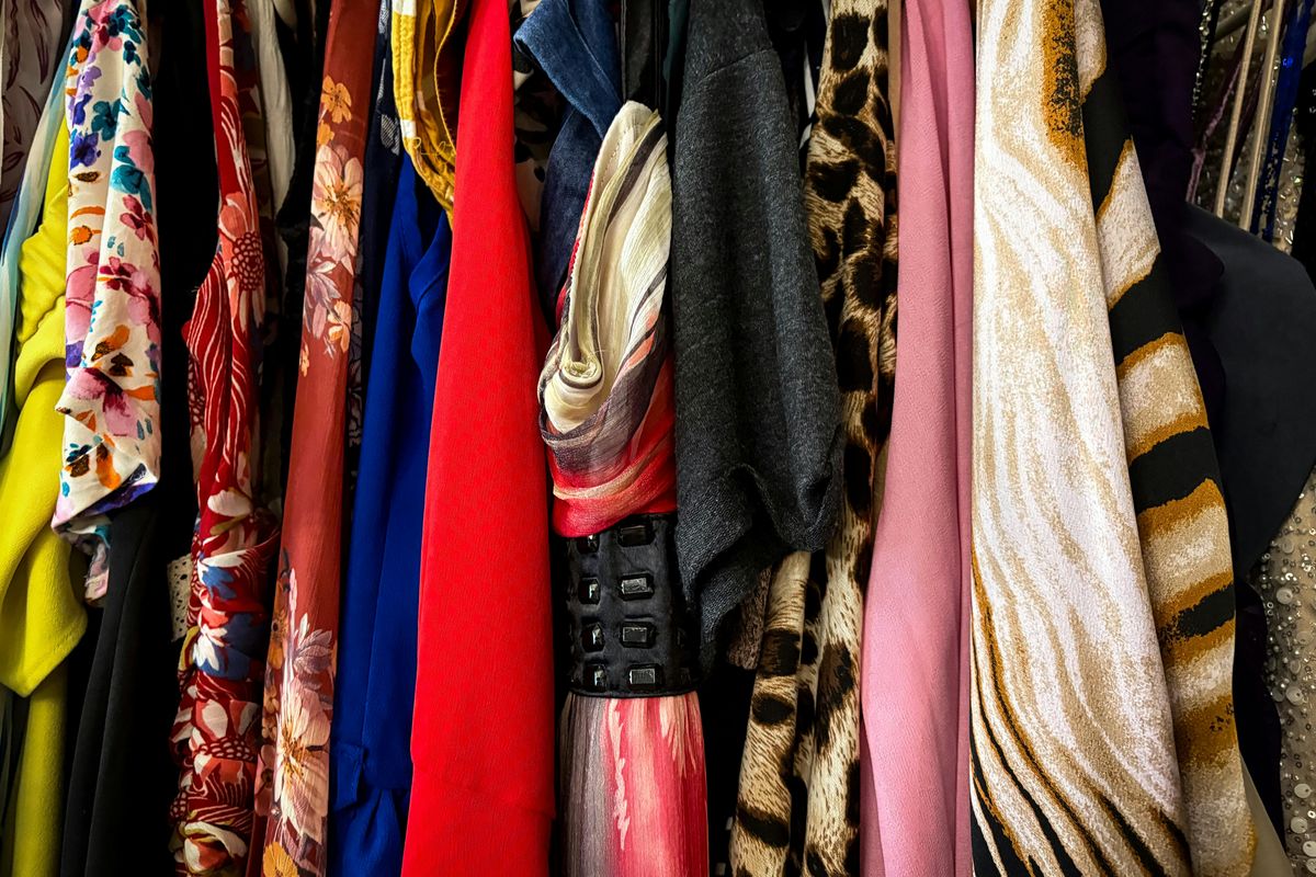 Hari Bumi, fashion, ramah lingkungan, fast fashion, fesyen, SukkhaCitta, Sejauh Mata Memandang, Setali Indonesia, 5 Rekomendasi Brand Fashion Lokal Ramah Lingkungan, Saatnya Ubah Pilihan Outfit di Hari Bumi, 1. Dama Kara, 2. SukkhaCitta, 3. Sejauh Mata Memandang, 4. House of Inang, 5. Setali Indonesia