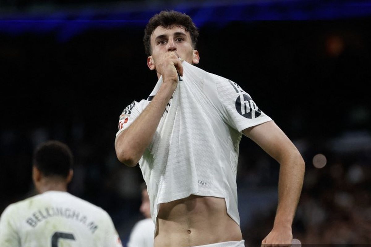 Como 1907, Real Madrid, Jacobo Ramon, bursa transfer, Liga Italia, liga italia, real madrid, Como 1907 Belum Berhenti di Bursa, Targetkan Bek Muda Real Madrid