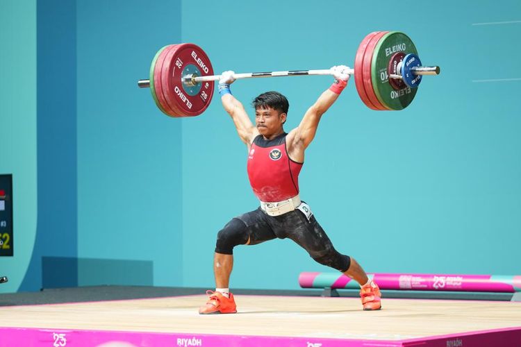 medali emas, Basilia Bamerop Ninggan, Tita Nurcahya Melyani, Endri Erawan, Islamic Solidarity Games 2025, islamic solidarity games 2025, lifter indonesia, muhammad husni, tita nurcahya melyani, cabang angkat besi, Muhammad Husni Hattrick Emas, Indonesia Panen Medali di Islamic Solidarity Games 2025