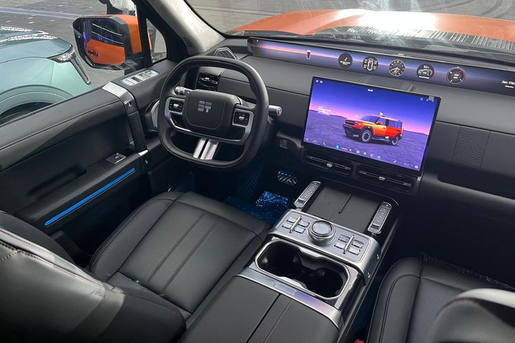Jetour G700, performa buas, SUV PHEV premium, Jumpa Jetour G700: SUV PHEV Boxy Penantang Denza B5