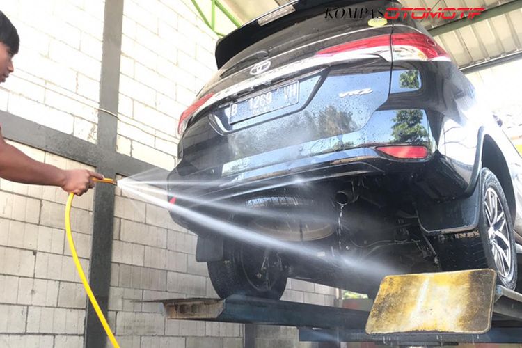 karpet, karpet mie, Benarkah Karpet Mie di Mobil Susah Dibersihkan? Ini Kata Ahlinya
