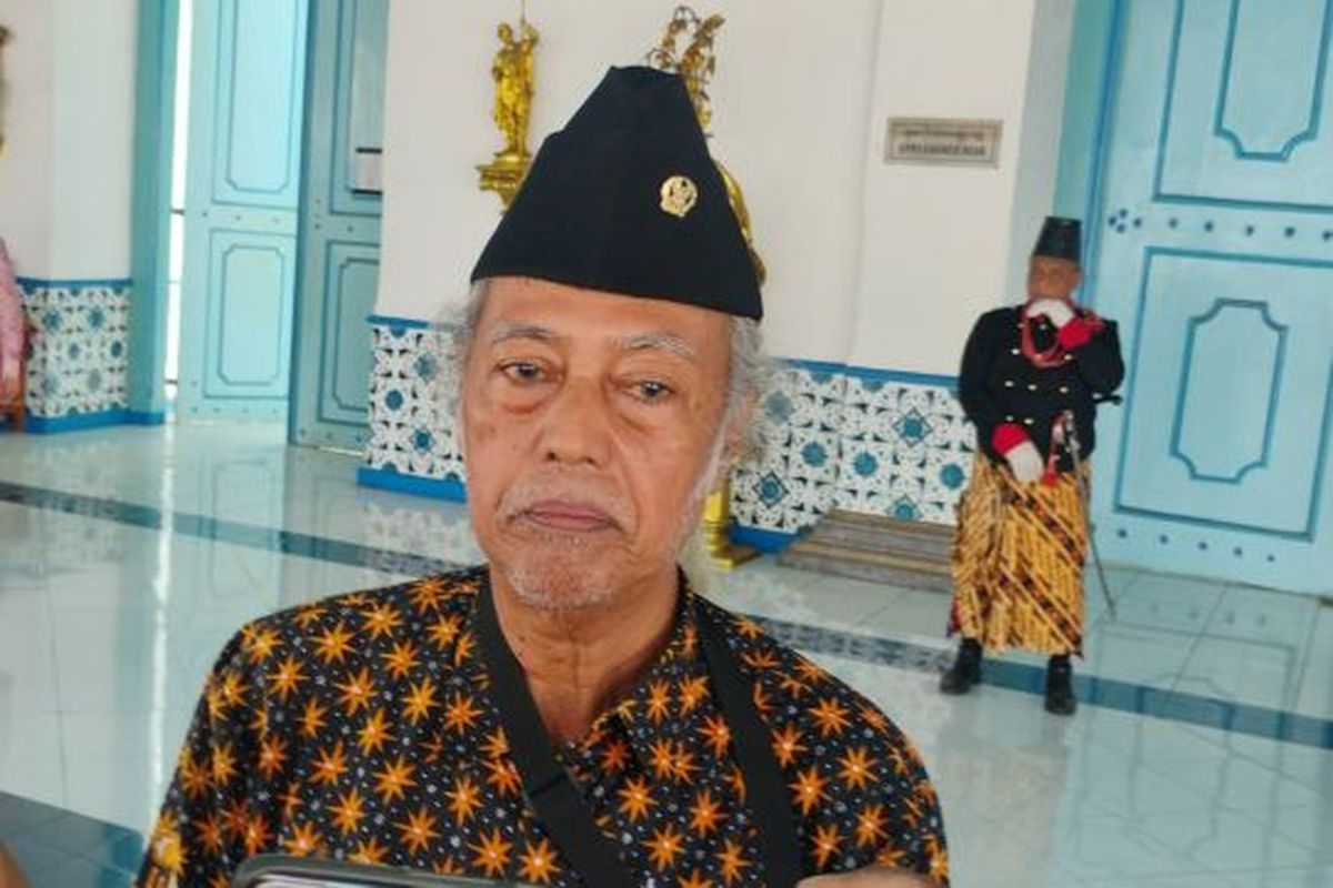 Keraton Kasunanan Surakarta, PB XIII, Pakubuwono XIII, Raja Keraton Surakarta, Adik PB XIII: Suksesi Biasanya Menunggu 40 Hari Wafatnya Raja