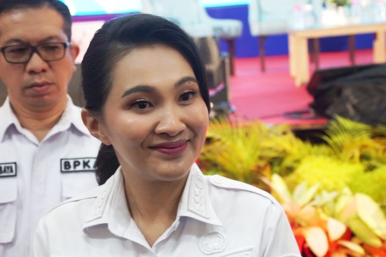 upskilling, mindset, Sherly Tjoanda, Gubernur Sherly Tjoanda, upgrade diri, upgrade diri wanita, Pesan Gubernur Sherly Tjoanda untuk Perempuan Muda, Fokus pada Skill
