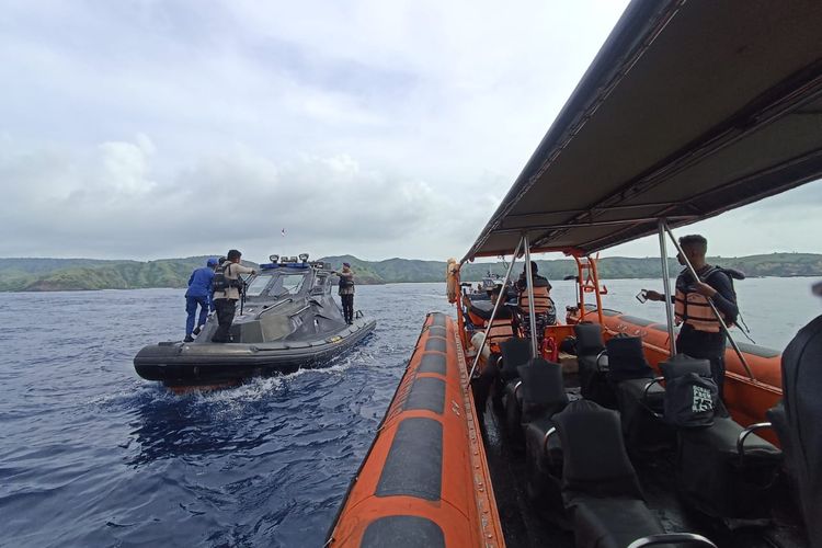 cuaca ekstrem, Pulau Padar, kapal tenggelam, Pelayaran ke Pulau Padar-Komodo Dihentikan, Fokus Pencarian Korban Tenggelam