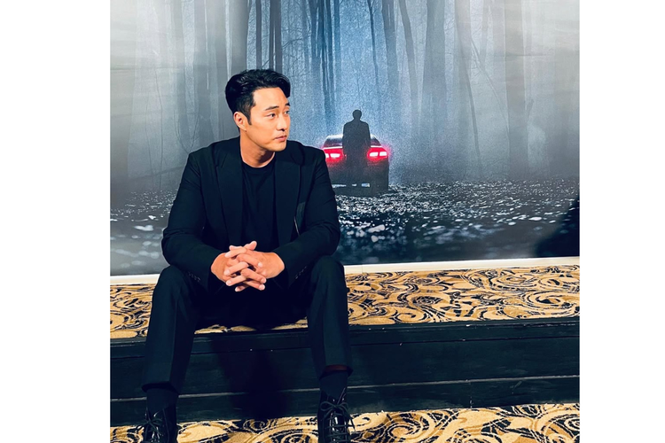 So Ji Sub, Mercy for None, gaya So Ji Sub, mercy for none, so ji sub drama, so ji sub style, so ji sub mercy for none, inspirasi style so ji sub, gaya so ji sub, fashion so ji sub, drakor mercy for none pemain, drakor mercy for none, 5 Gaya So Ji Sub Pemeran Drakor Mercy for None, Stylish di Usia 47, 1. Serba hitam semi-formal, 2. Padukan dengan topi , 3. Casual untuk hangout., 4. Formal dan chic, 5. Casual luxury