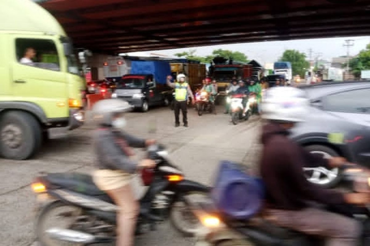 Jalan Arteri Yos Sudarso, jalur alternatif, Semarang-Demak, jalan arteri yos sudarso semarang, Ada Pengerjaan Tol Semarang–Demak, Jalan Yos Sudarso Tutup Sebulan