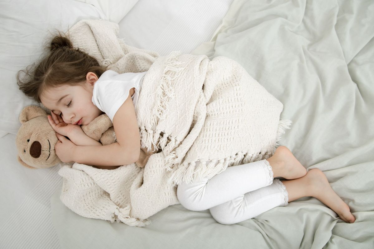 rutinitas tidur, sleep routine, Jennifer Coppen, Kamari, rutinitas sebelum tidur, anak jennifer coppen, kamari, rutinitas tidur anak, kamari sky wassink, rutinitas tidur yang baik, cara Jennifer Coppen bikin anak tidur nyenyak, Jennifer Coppen Ungkap Cara Bikin Anaknya Tidur Nyenyak