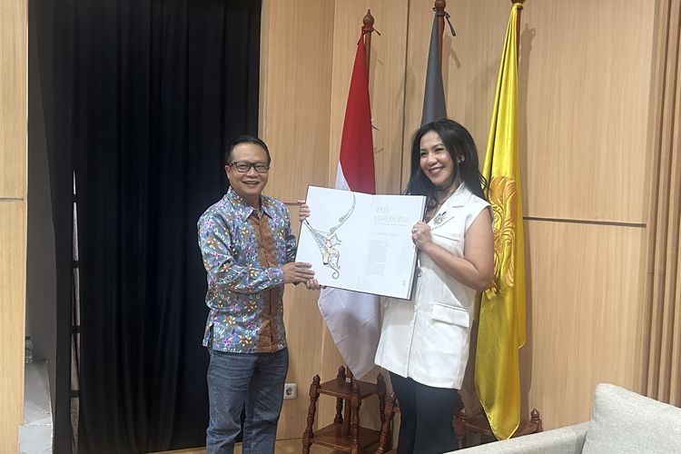 PT Central Mega Kencana, Central Mega Kencana, Turn Sparks into Brilliance, Central Mega Kencana Gelar Kuliah Umum di Universitas Indonesia, Komitmen CMK bangun talenta muda, Sinergi dunia akademis dan industri, Alumni UI berbagi pengalaman, Filosofi #GenJ dan peluang karier
