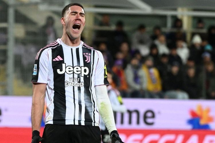 Dusan Vlahovic, AC Milan, Barcelona, Liga Spanyol, Diincar AC Milan, Dusan Vlahovic Disebut Lebih Pilih Barcelona