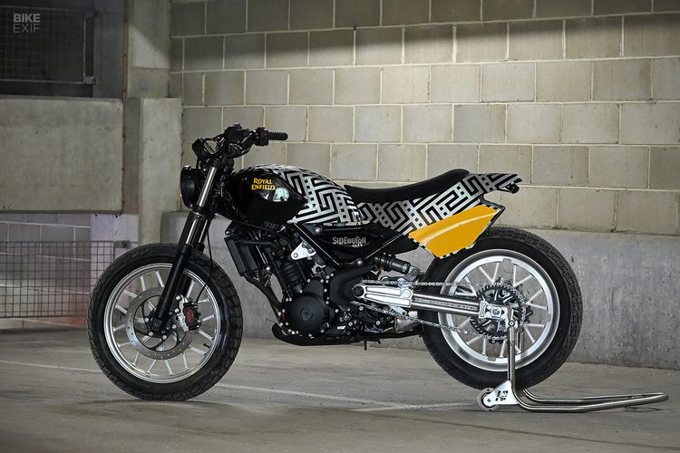 Royal Enfield, Guerrilla 450, desain klasik, Modifikasi motor, Transformasi Royal Enfield Guerrilla 450 Menjadi Street Tracker