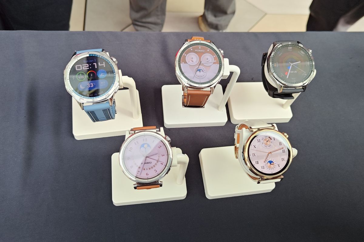 smartwatch, Apple, shipment, Huawei, Xiaomi, Samsung, Imoo, 5 besar vendor smartwatch global, Smartwatch, apple, huawei, SmartWatch, Apple Watch, 5 Besar Vendor Smartwatch Global, 5 Besar Vendor Smartwatch Global Kuartal I-2025 Versi Counterpoint