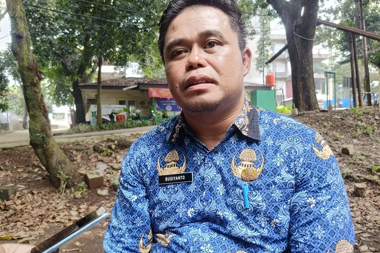 Kasus BLBI, desa dilelang, Desa Sukaharja Bogor, desa sukawangi bogor, Desa Sukamulya, Desa Sukaharja dan Sukamulya di Bogor Dilelang Usai Jadi Agunan Bank Hasil Sengketa Lahan Warisan BLBI, Bagaimana Awal Mula Sengketa Lahan Ini?, Mengapa Isu Ini Kembali Mencuat?, Konflik Apa Saja yang Dihadapi Warga Sukawangi?, Bagaimana Sikap Pemprov Jabar?