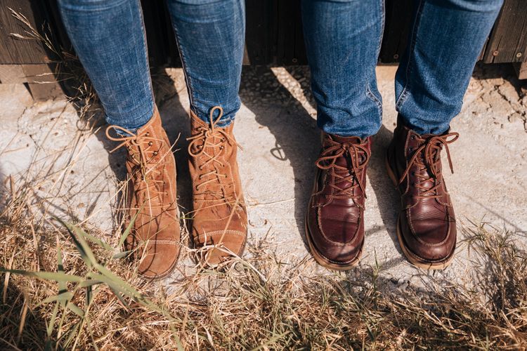 sepatu kulit, Mengeringkan sepatu kulit, Sepatu kulit, tips merawat sepatu kulit, mengeringkan sepatu kulit, cara mengeringkan sepatu kulit yang basah, apakah sepatu kulit boleh dijemur, apakah sepatu boleh dijemur dibawah sinar matahari, Apa cara terbaik untuk mengeringkan sepatu kulit, Hindari Mengeringkan Sepatu Kulit di Bawah Sinar Matahari, Ini Alasannya