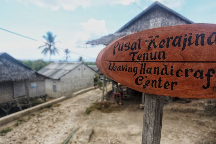 Wakatobi, Pantai Taduno, Desa Liya Togo, 4 Wisata Wakatobi yang Wajib Dikunjungi Pencinta Alam, 1. Pantai Taduno, 2. Desa Pajam, 3. Desa Liya Togo, 4. Puncak Jamakara