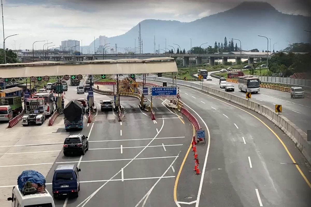 pengemudi, jalan tol, pintu keluar tol, Pengemudi Wajib Tahu, Ini Tips agar Tidak Terlewat Pintu Keluar Tol