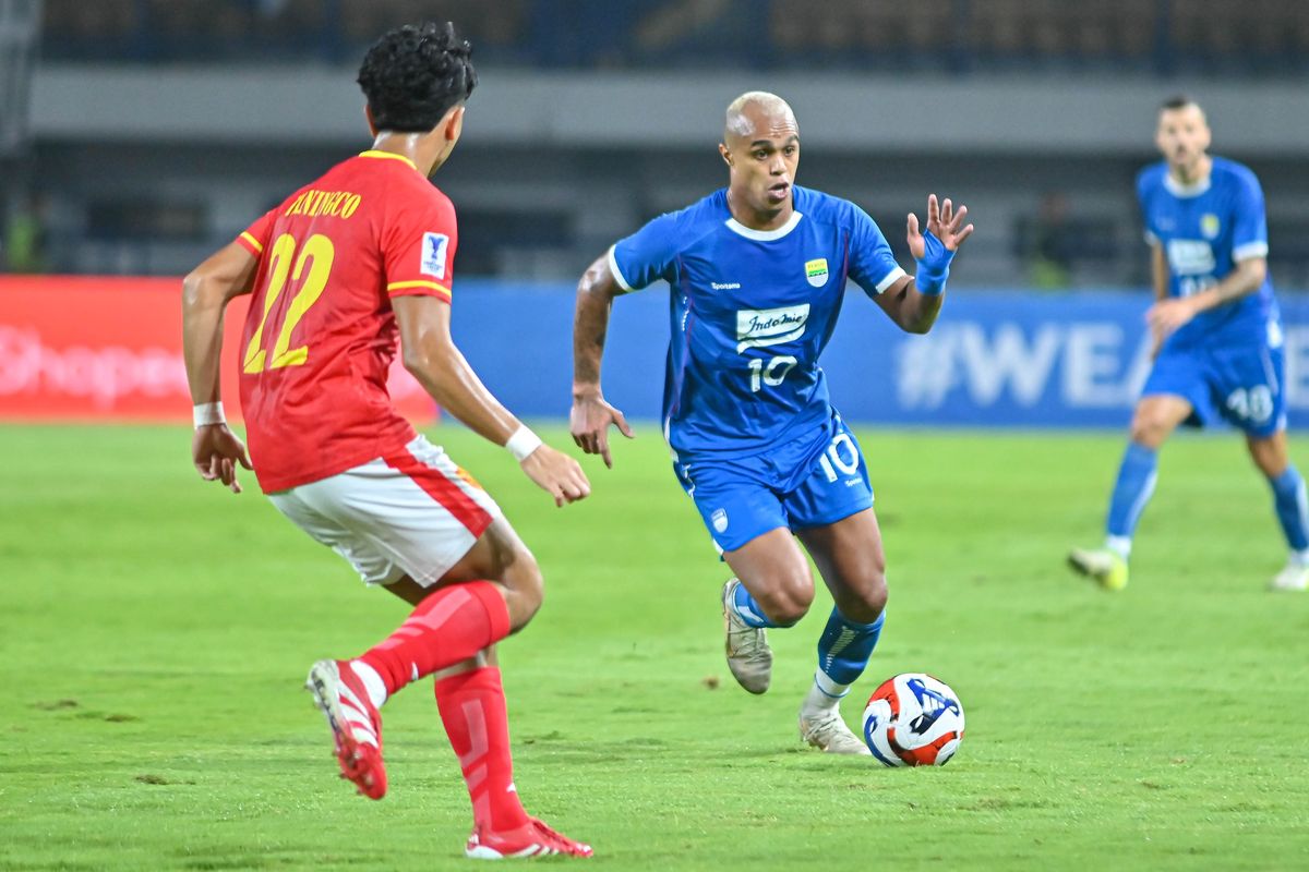 Madura United, Persib Bandung, Bojan Hodak, Wiliam Marcilio, Lion City Sailors, ACL 2, Super League 2025-2026, Madura United vs Persib, Jadwal Persib, Jadwal Madura United vs Persib Bandung, jadwal super league 2025-2026, Madura United Vs Persib, Alasan Bojan Hodak Coret Wiliam Marcilio