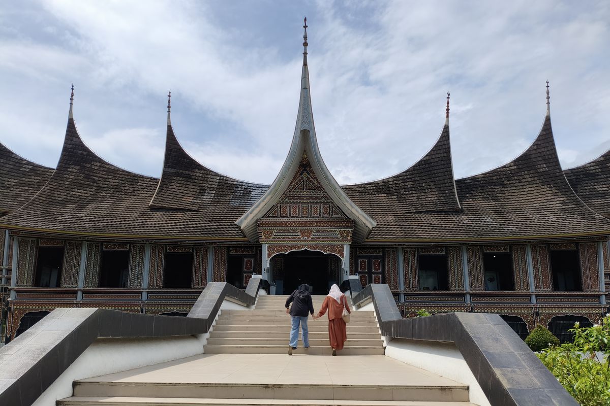 Museum Adityawarman, Lokasi Museum Adityawarman, tiket masuk Museum Adityawarman, wisata sejarah di padang, museum adityawarman kota padang, tiket masuk museum adityawarman, Museum Adityawarman di Padang: Lokasi, Jam Buka, dan Harga Tiket