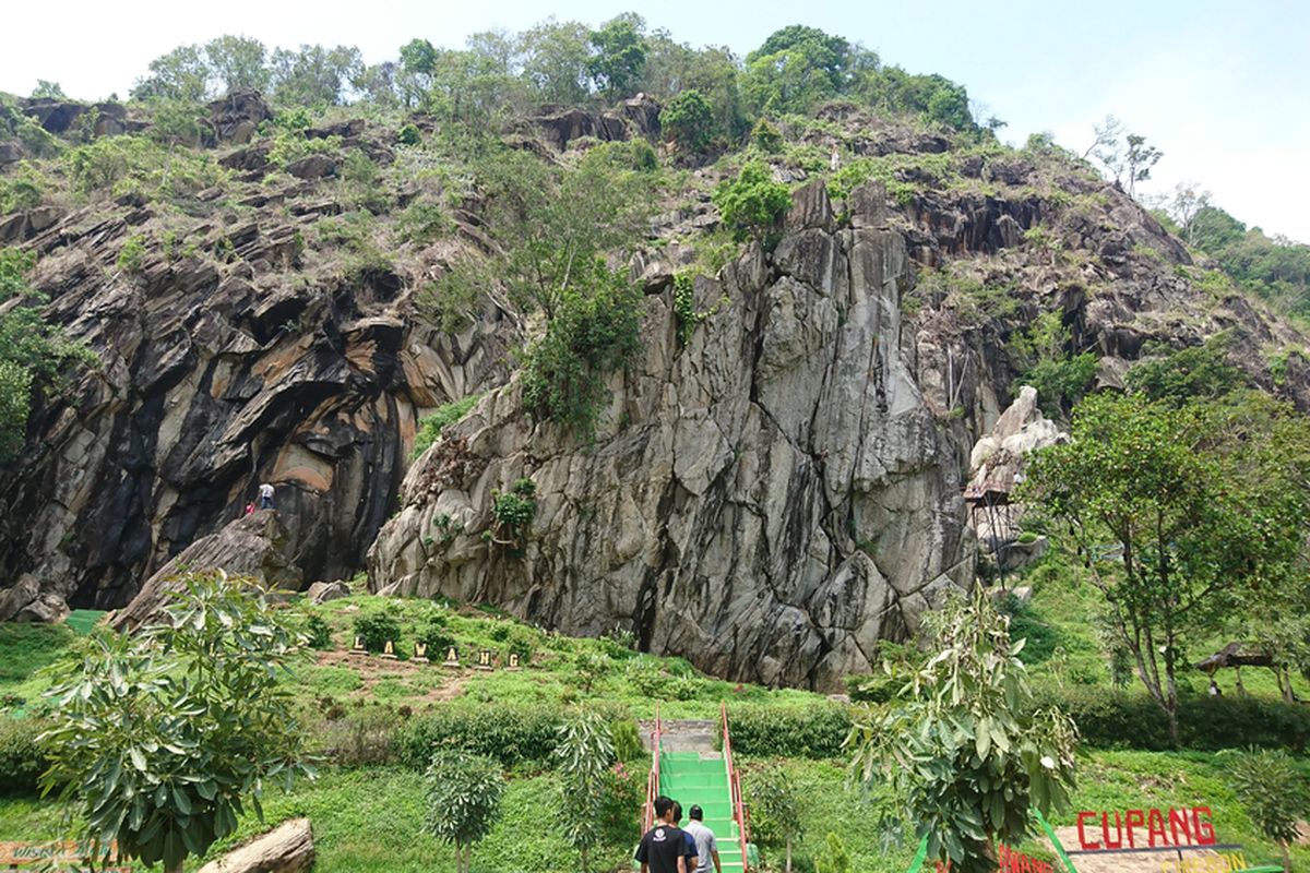 Ramai Wisatawan, 21.806 Turis Asing Naik Kereta ke Cirebon