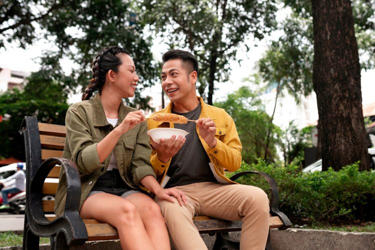 zodiak, bikin baper, Zodiak, Libra, scorpio, Pisces, Sagittarius, zodiak yang jago bikin baper, zodiak yang bikin baper, zodiak bikin baper, zodiak yang suka bikin baper, baper artinya, 5 Zodiak Paling Jago Bikin Baper, Awas Kena Pesonanya, 1. Leo (23 Juli-22 Agustus), 2. Libra (23 September-22 Oktober), 3. Scorpio (23 Oktober-21 November), 4. Sagittarius (22 November – 21 Desember), 5. Pisces (19 Februari – 20 Maret)