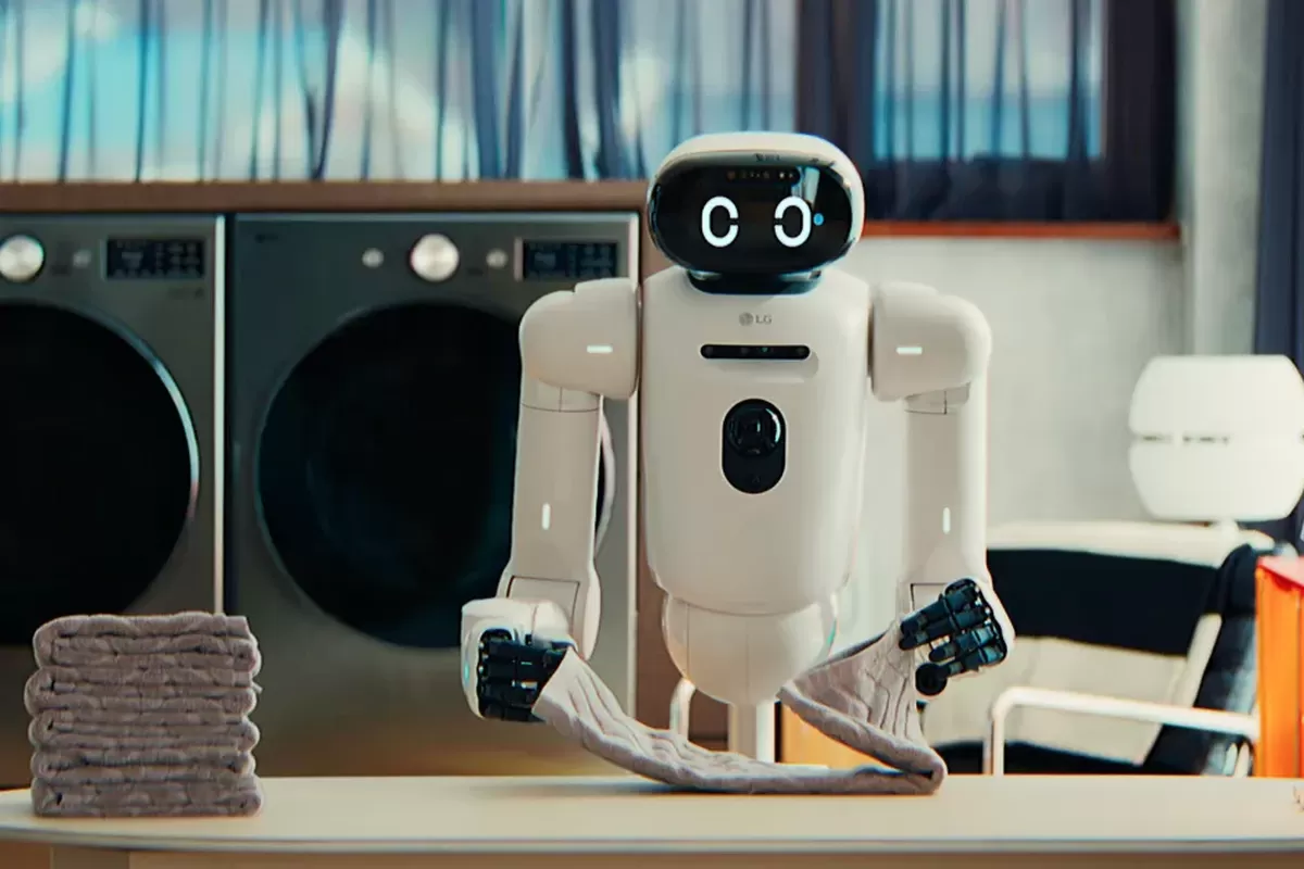 robot, LG Electronics, robot humanoid, LG CLOiD, LG Pamer Robot ART Bertenaga AI di CES 2026, Bisa Masak, Cuci, hingga Lipat Baju