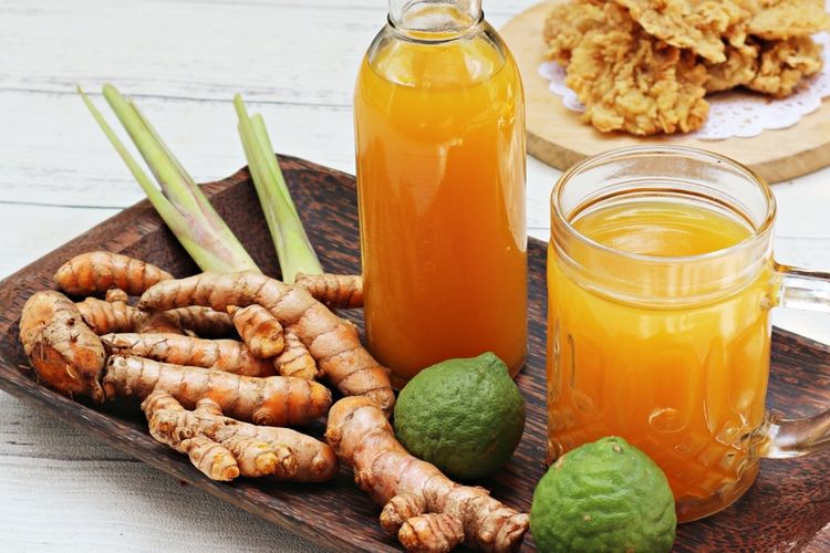 imun, daya tahan tubuh, makanan penambah daya tahan tubuh, makanan penambah imun, 7 Makanan Penambah Daya Tahan Tubuh Ini Mudah Didapat, Konsumsi Setiap Hari, 1. Jeruk, 2. Brokoli, 3. Kunyit (curcumin), 4. Bawang putih, 6. Teh hijau, 7. Bawang merah