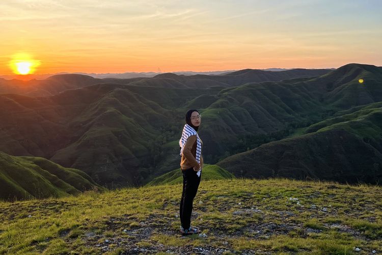 Bukit Tanarara, Wisata Sumba, bukit tanarara, bukit tanarara foto, sunrise di bukit tanarara, bukit tanarara photos, 3 Tips Melihat Sunrise di Bukit Tanarara, Berangkat Jam Berapa?
