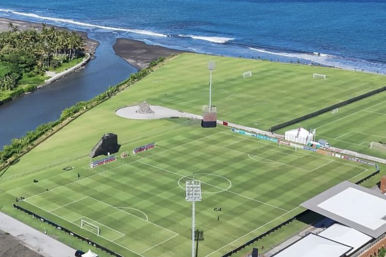 Super League 2025-2026, Bali United, timnas Indonesia, John Herdman, John Herdman Terkesan Fasilitas Bali United, Timnas Indonesia Berpeluang TC di Bali