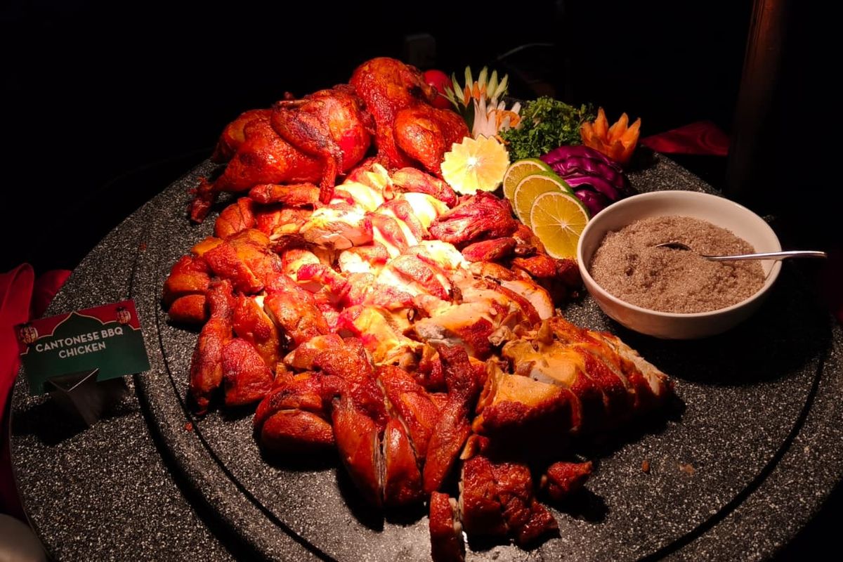 Ramadhan, Tahun Baru Imlek, Ayam, daging, kulit, Mencicipi Ayam Kanton Panggang, Perpaduan Kulit Renyah dan Daging yang Lembut